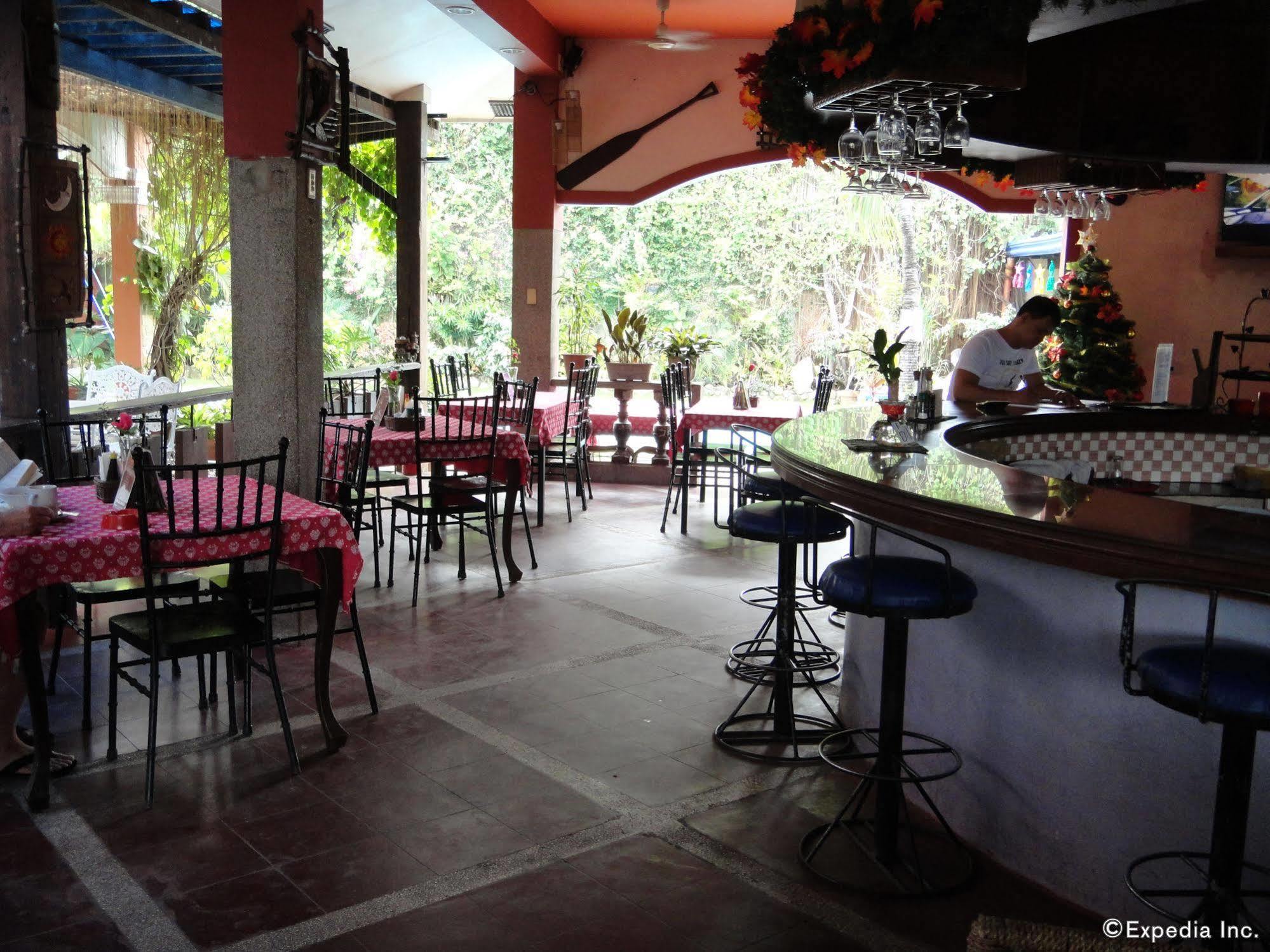Oyo 223 Marquis Hotel And Restaurant Angeles Esterno foto